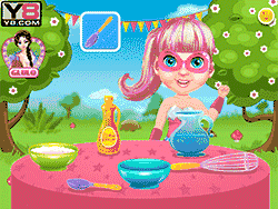Флеш игра онлайн Ребенок Барби готовит сладости / Baby Barbie cooking Candy