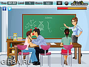 Флеш игра онлайн Поцелуи в классе