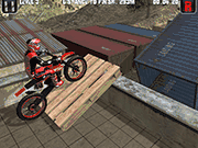 Флеш игра онлайн Мото Свалке Испытания 2 / Moto Trials Junkyard 2