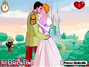 Флеш игра онлайн Поцелуй золушки / Princess Cinderella Kissing Prince 